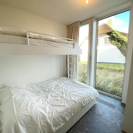 Apartment In Nieuwpoort Near The Beach, Cleaning Included Koksijde